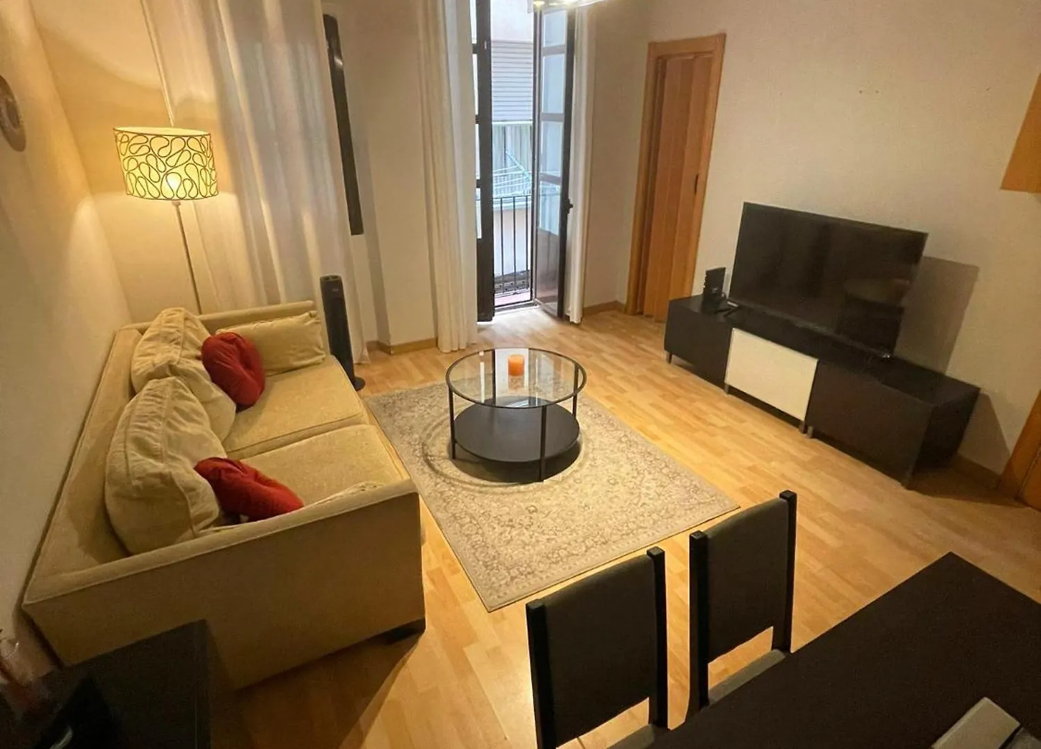 Barcelona Centre Apartment contacts